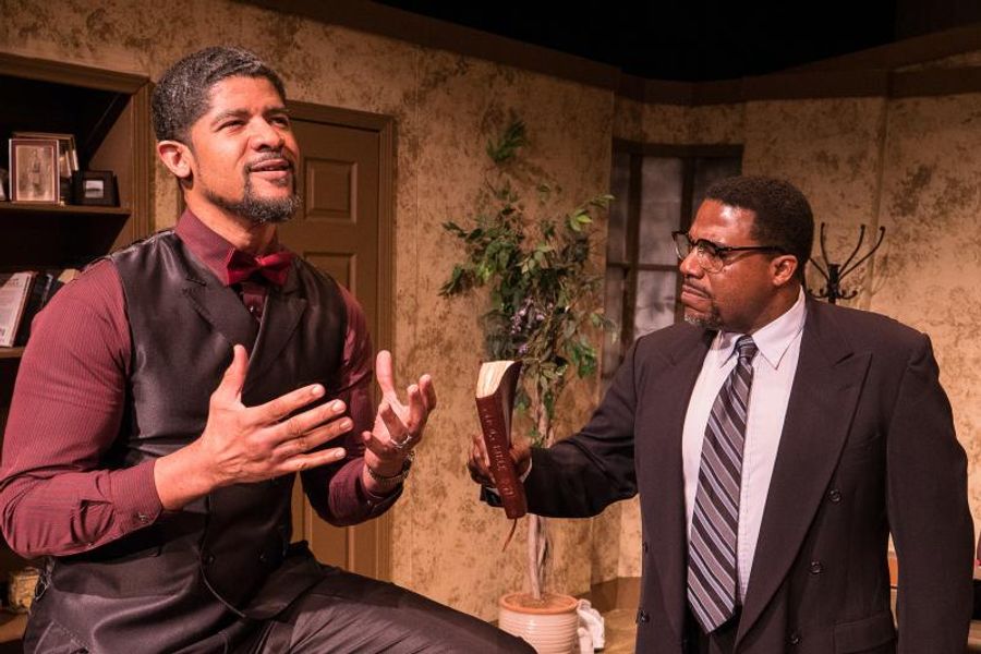 Review: FREEDA PEOPLES Shakes the Foundation of The Ensemble Theatre  Image