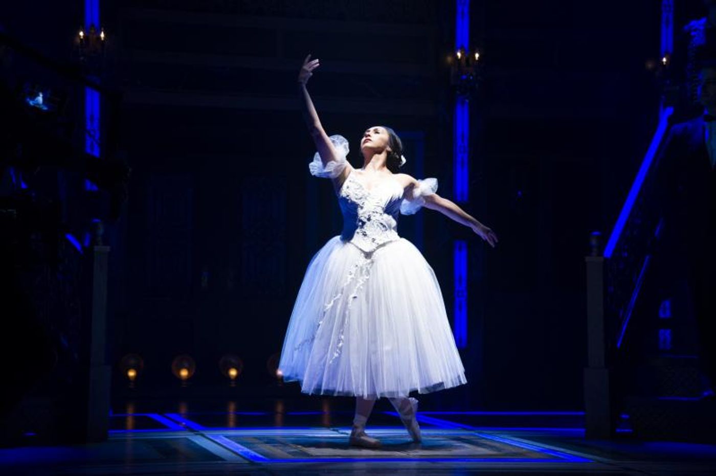 Review: GRAND HOTEL at Signature Theatre Review: GRAND HOTEL at Signature Theatre Image