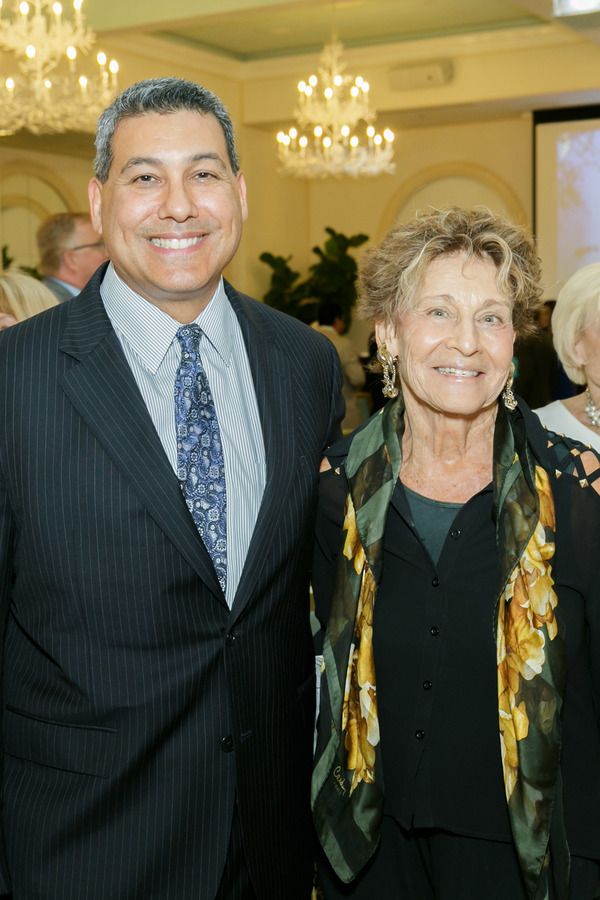  Charles Hanna, Ellen Liman Photo