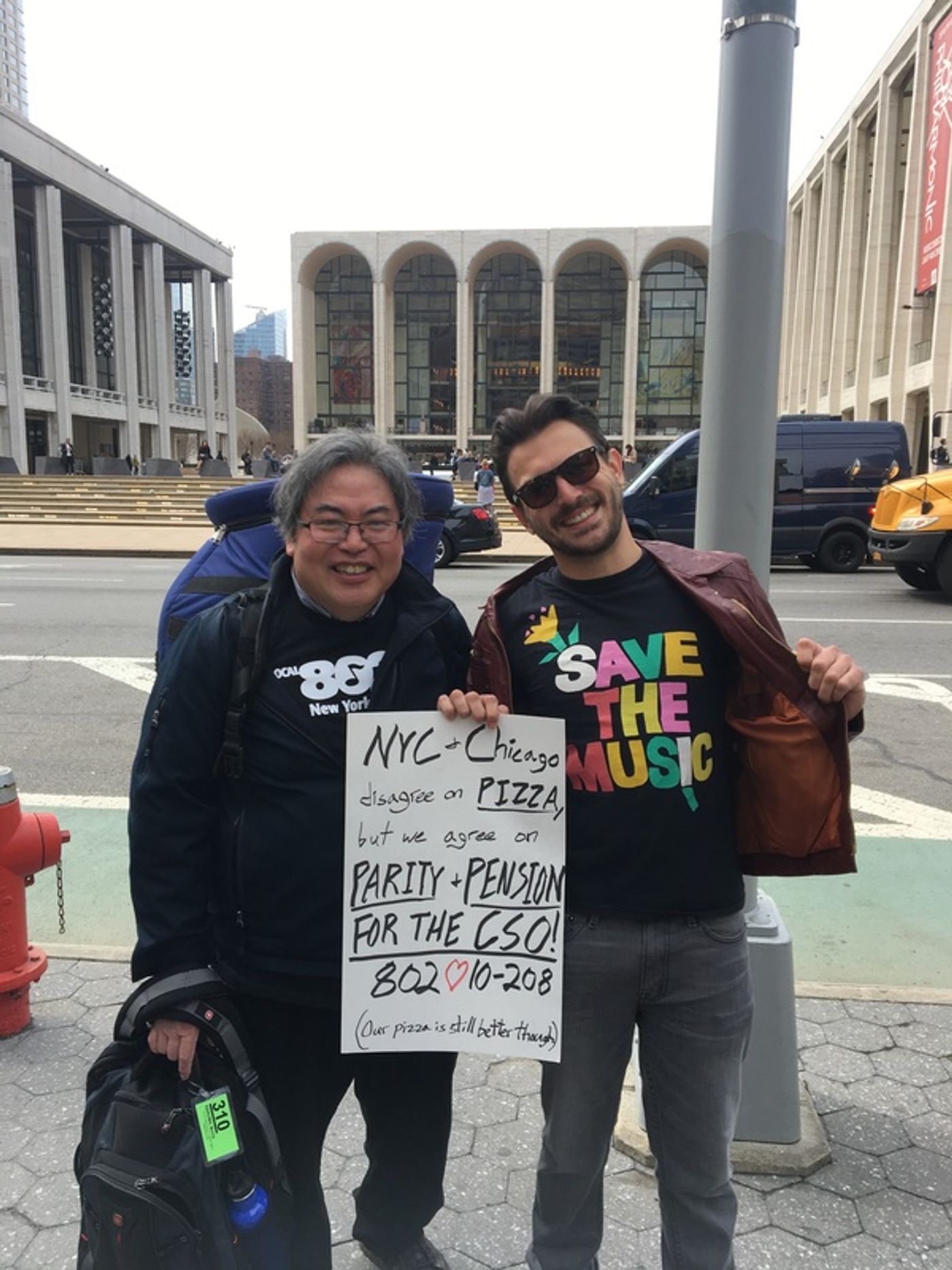 Photo Flash: Local 802 Musicians Rally, Perform in Solidarity with Striking Chicago Symphony Musicians  Image