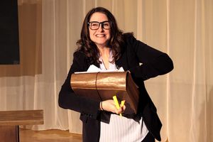 Sara Hennessy @ BroadwayWorld Sara Hennessy Photo