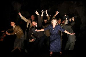 Leanne Hill Carlson and Cast @ BroadwayWorld Leanne Hill Carlson and Cast Photo