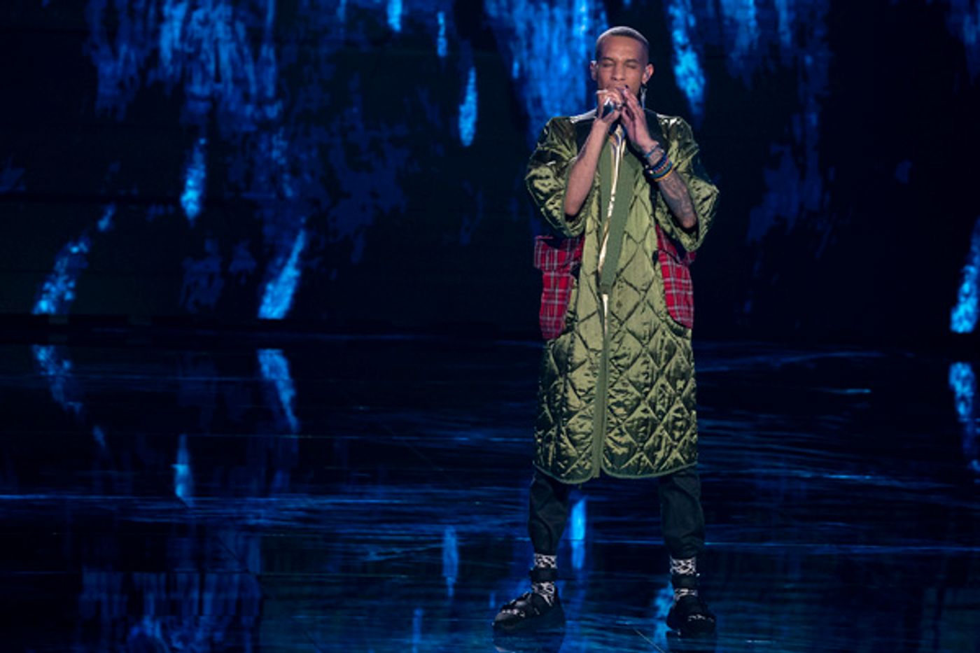 Photo Coverage: The Top 14 Performed on AMERICAN IDOL  Image