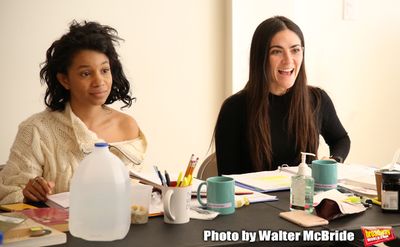 Ayana Workman and Isabelle Fuhrman Photo