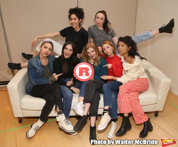 Lilly Santiago, Isabelle Fuhrman, Sharlene Cruz, Sophia Kelly-Hendrick, AnnaSophia Ro Photo
