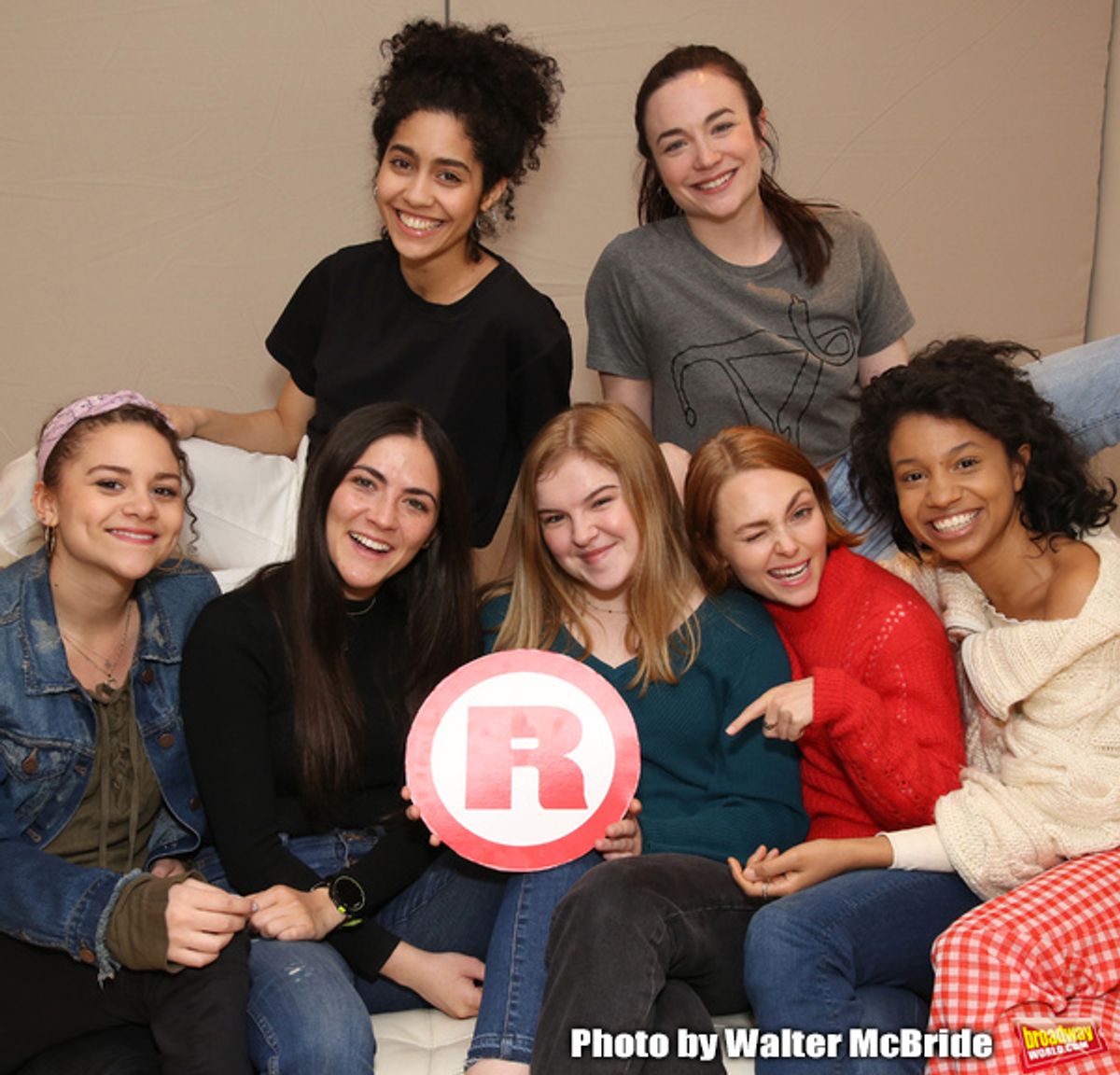 Lilly Santiago, Isabelle Fuhrman, Sharlene Cruz, Sophia Kelly-Hendrick, AnnaSophia Robb, Ismenia Mendes and Ayana Workman at 