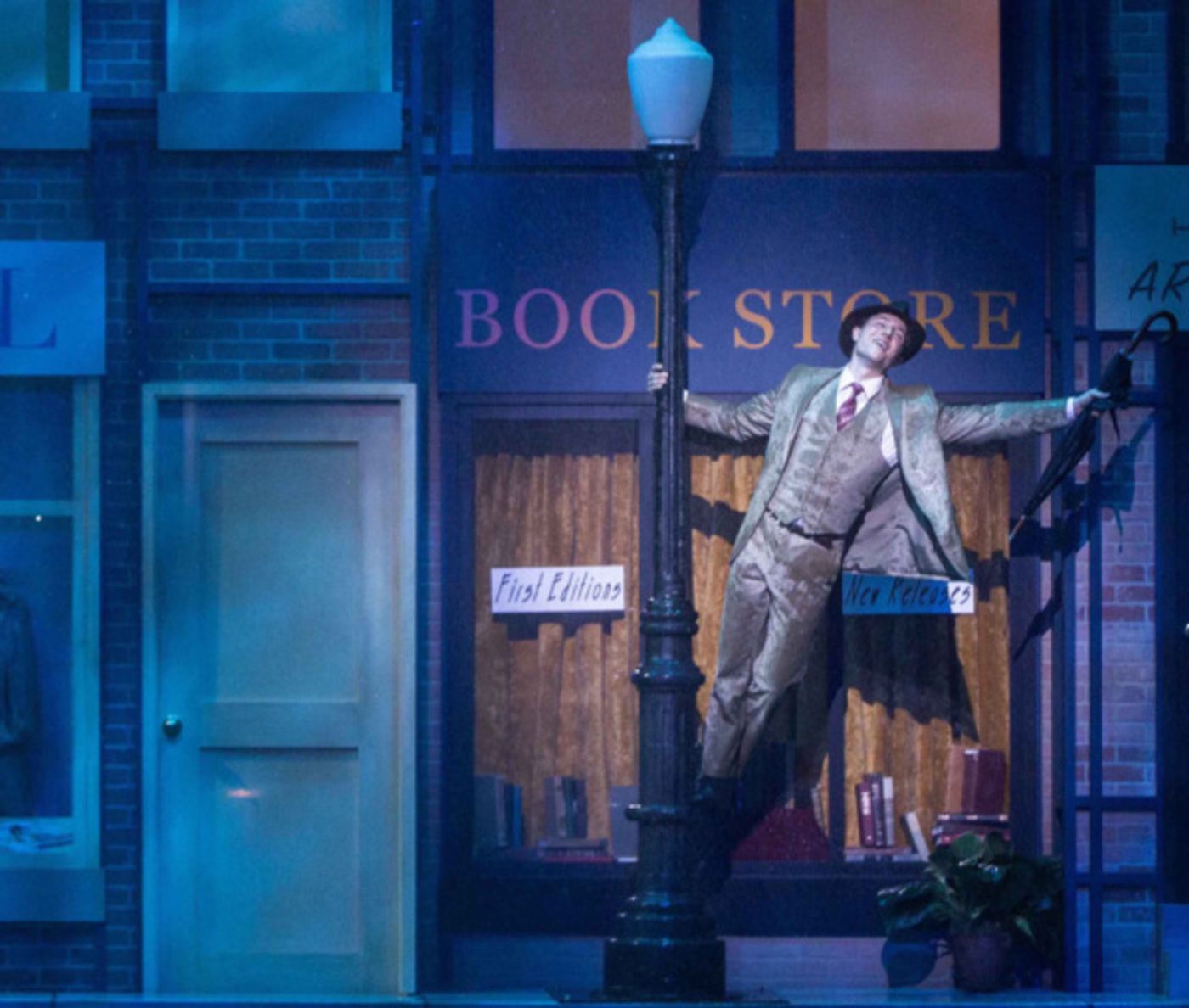 Photo Flash: First Look at SINGIN' IN THE RAIN at La Mirada  Image