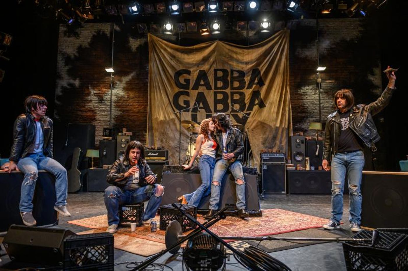 Interview: Director Richard Ouzounian Talks FOUR CHORDS AND A GUN  Image