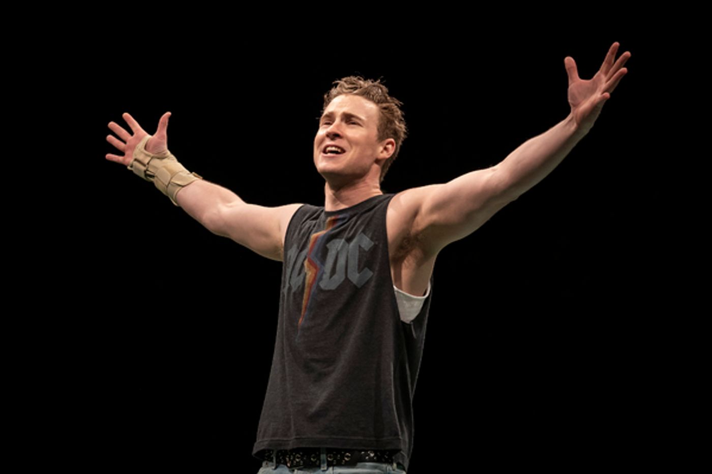 Photo Flash: First Look At FOOTLOOSE At Marriott Theatre  Image