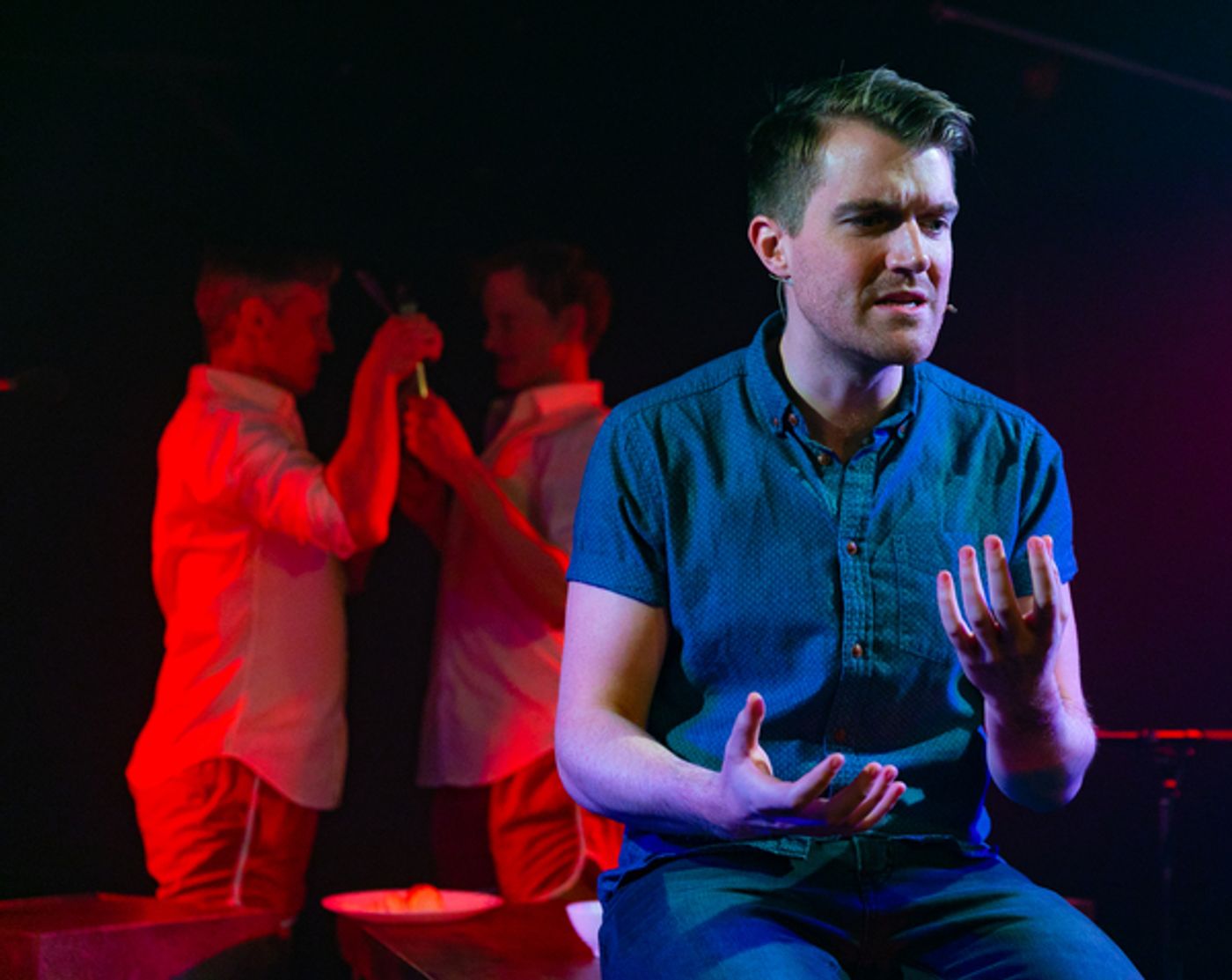 Photo Flash: First Look at TUMULUS at Soho Theatre  Image