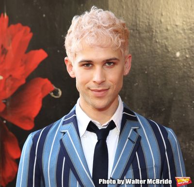 Tommy Dorfman Photo