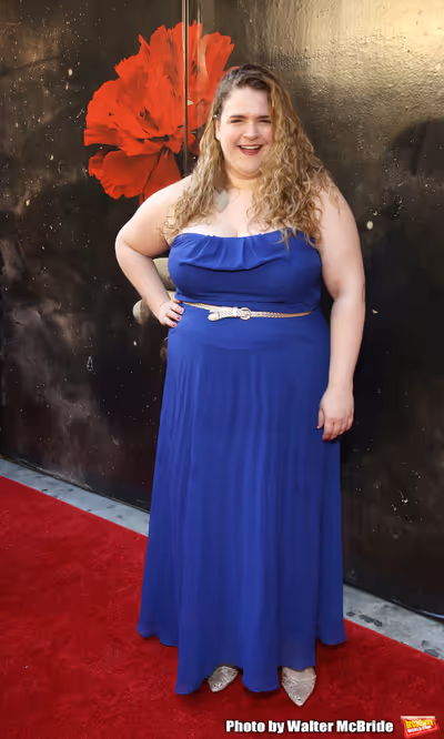 Bonnie Milligan Photo