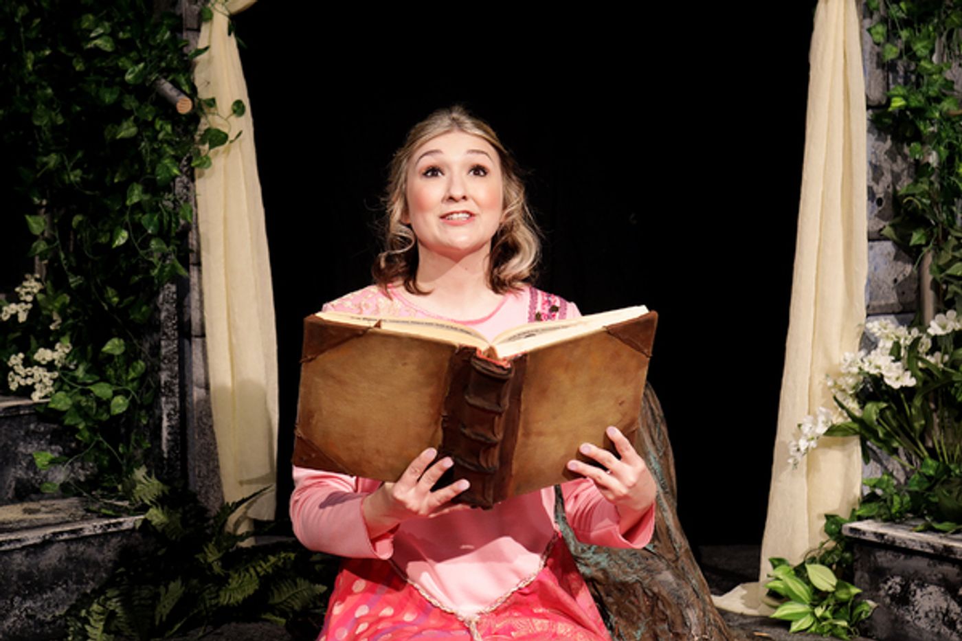 Photo Flash: Des Moines Community Playhouse Presents ELLA ENCHANTED  Image
