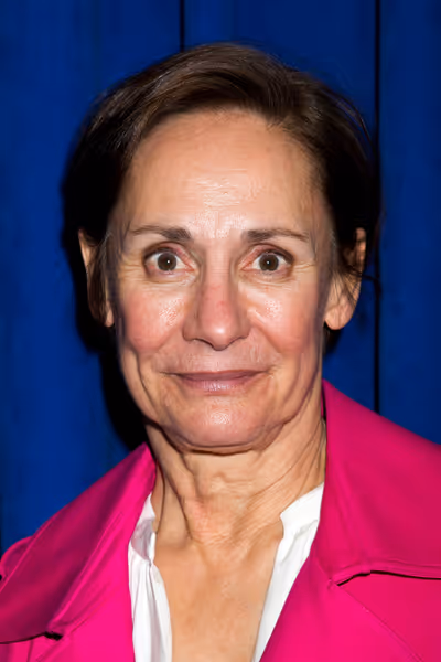 Laurie Metcalf Photo