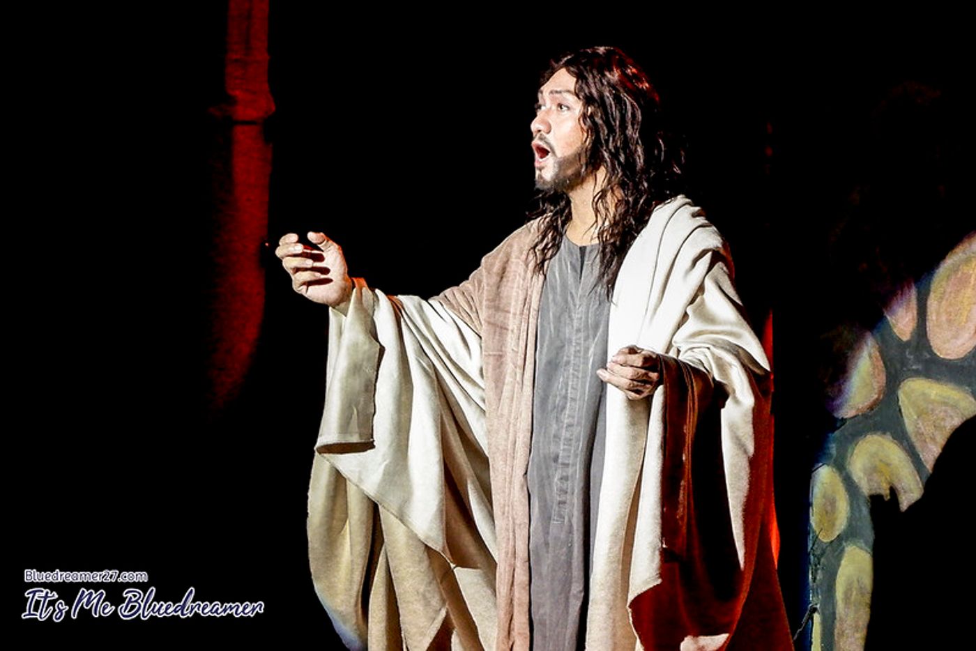 Photo Flash: Teatro Mensaheros Stages DAAN NG KRUS in Rizal Park Today, Apr. 20  Image