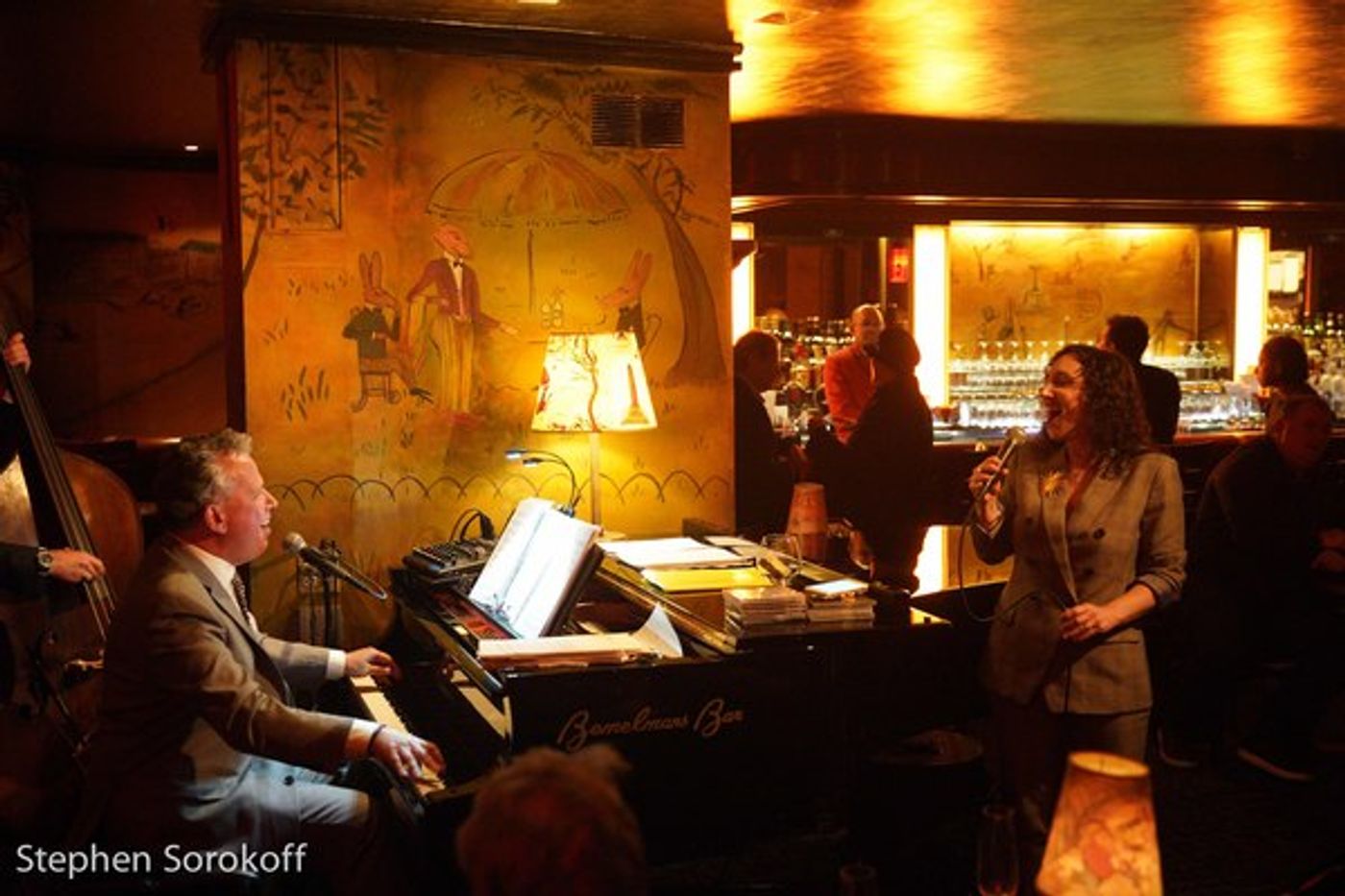 Photo Coverage: Sundays at Bemelmans Bar Photo Coverage: Sundays at Bemelmans Bar Image