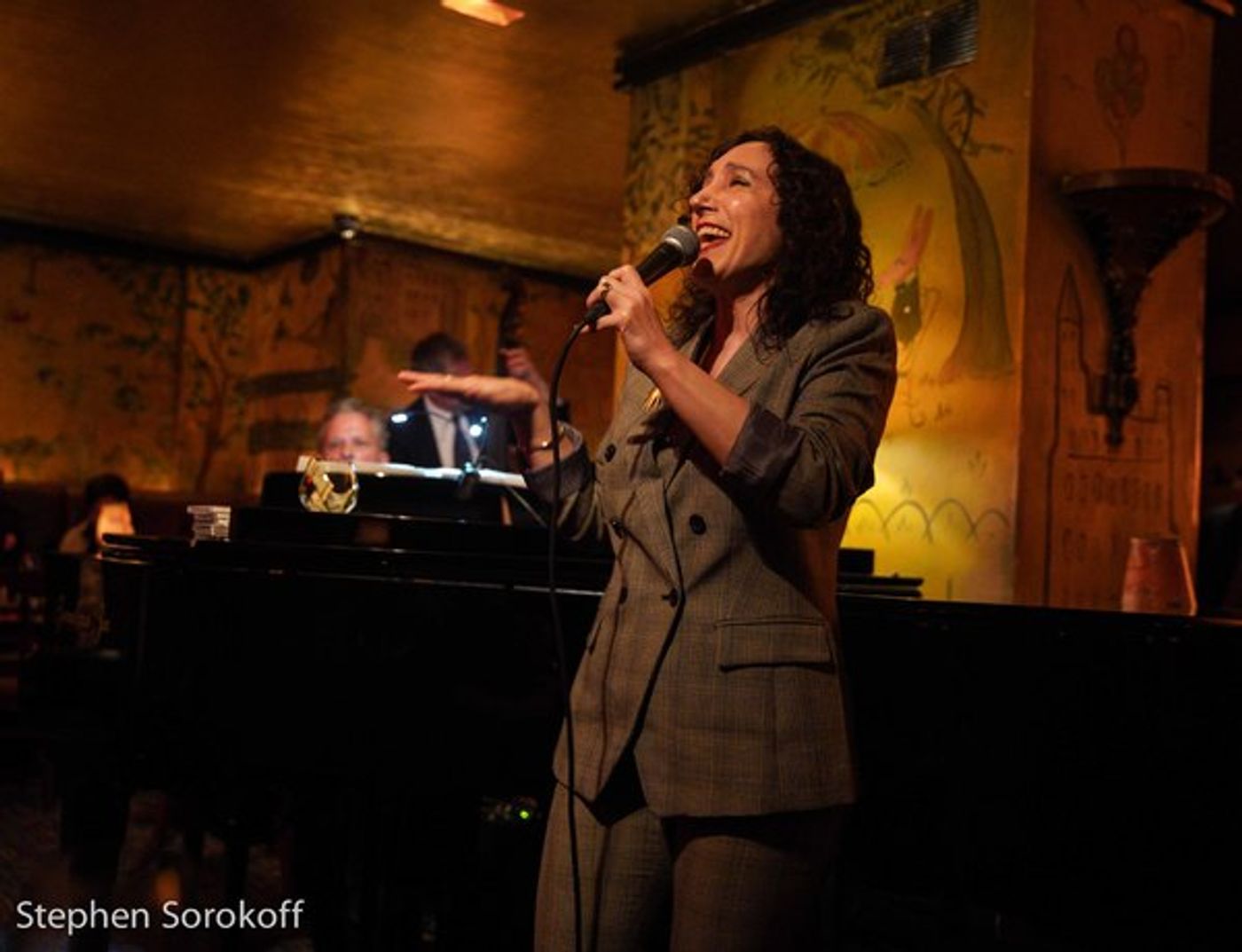 Photo Coverage: Sundays at Bemelmans Bar  Image