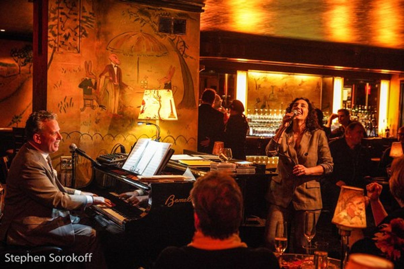 Photo Coverage: Sundays at Bemelmans Bar Photo Coverage: Sundays at Bemelmans Bar Image