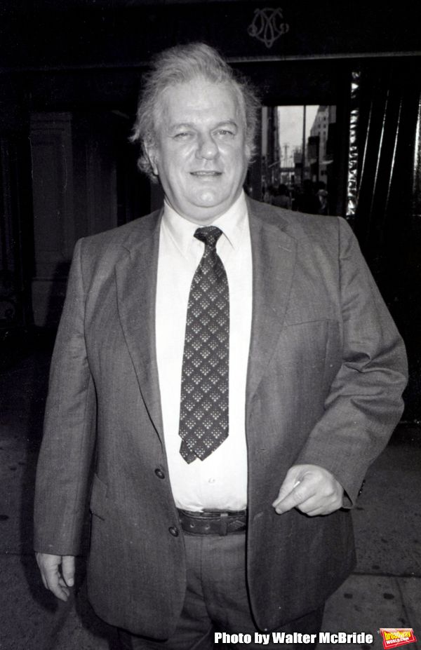 Charles Durning on the set filming TOOTSIE on June 9, 1982 in New York City.
 Photo
