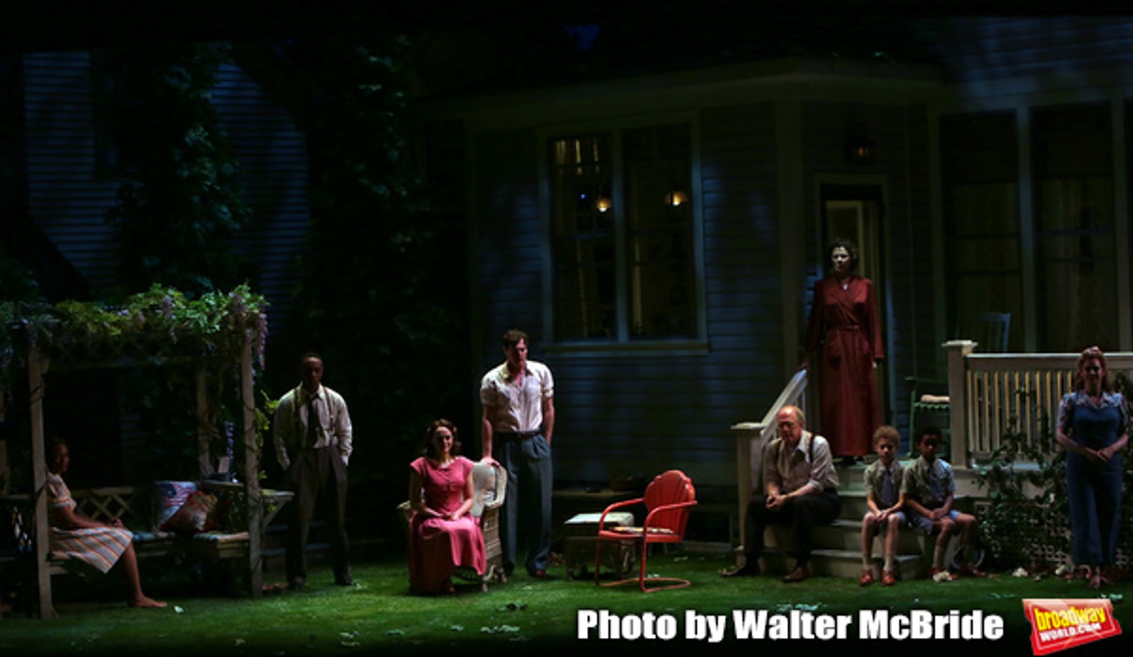 Photo Coverage: The Cast of ALL MY SONS, Starring Annette Bening, Takes Opening Night Bows — photo 5 of 28