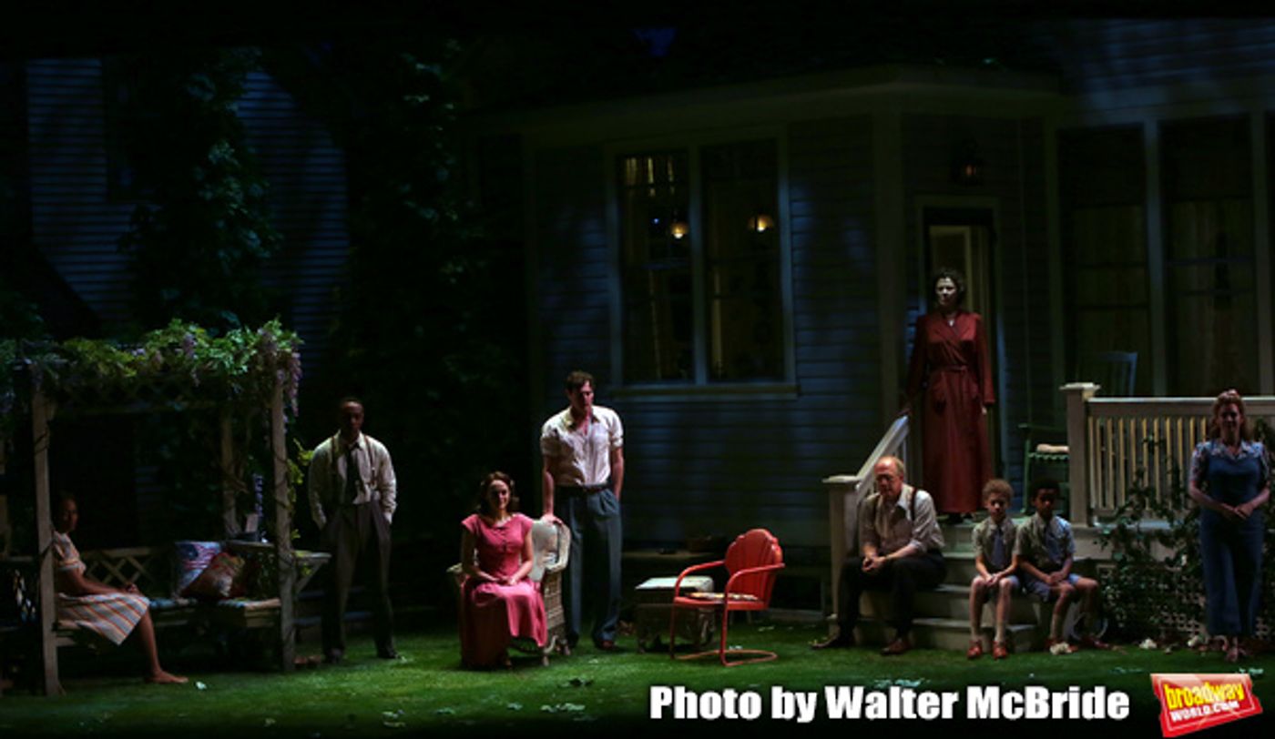 Photo Coverage: The Cast of ALL MY SONS, Starring Annette Bening, Takes Opening Night Bows  Image