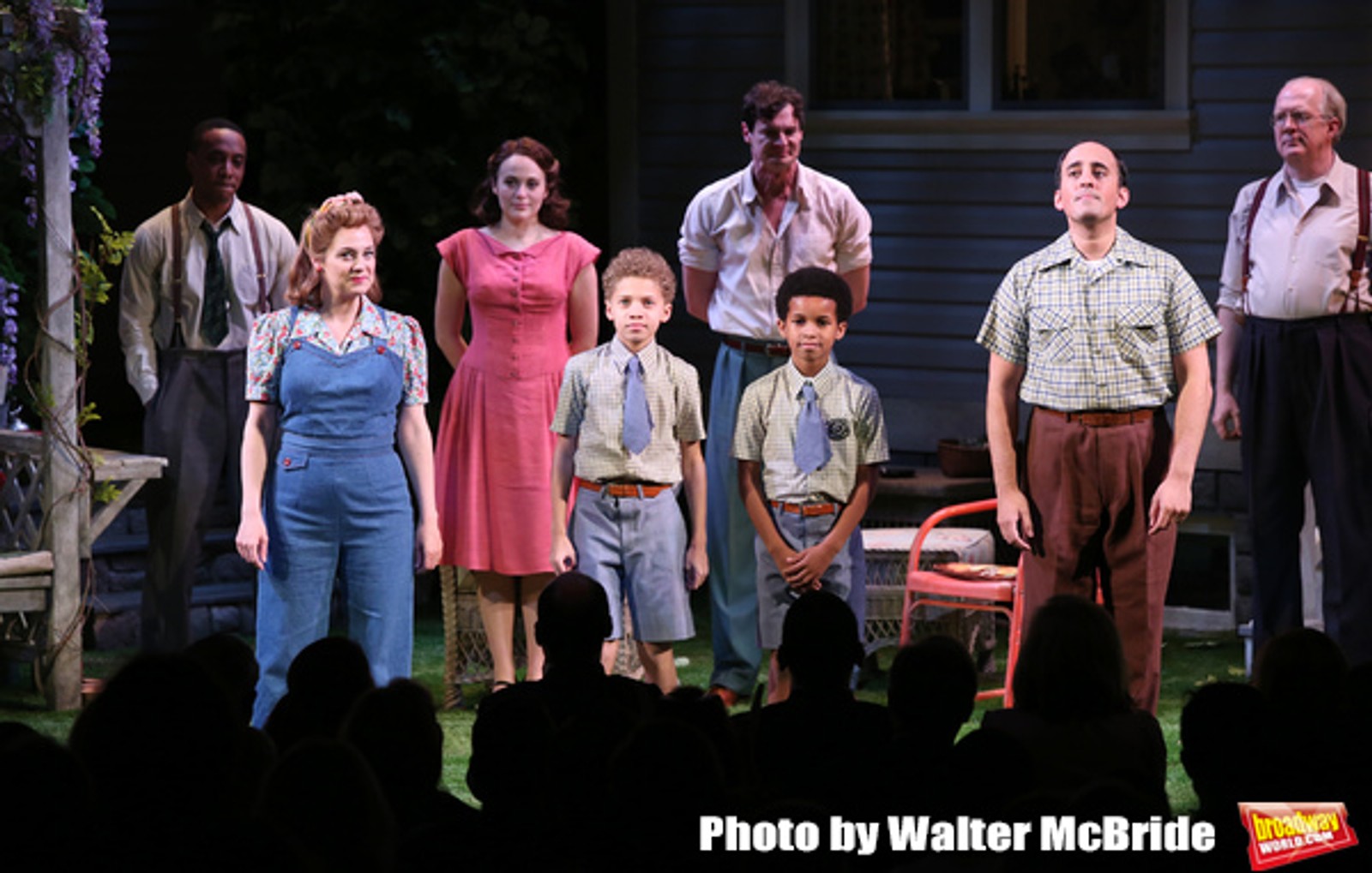 Photo Coverage: The Cast of ALL MY SONS, Starring Annette Bening, Takes Opening Night Bows — photo 7 of 28