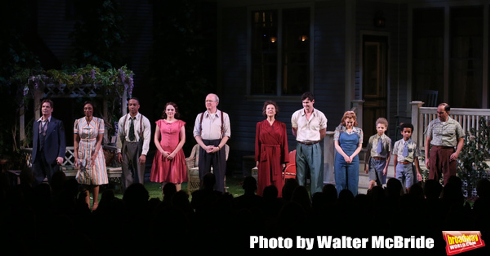 Photo Coverage: The Cast of ALL MY SONS, Starring Annette Bening, Takes Opening Night Bows — photo 20 of 28