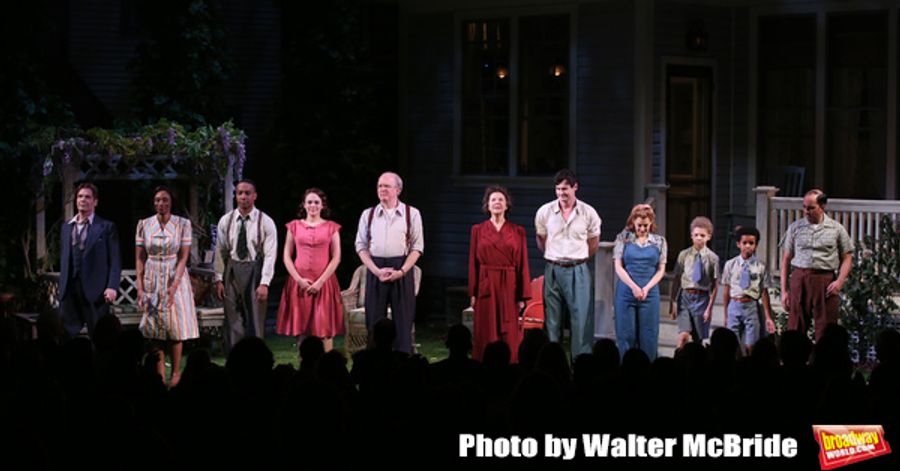 Photo Coverage: The Cast of ALL MY SONS, Starring Annette Bening, Takes Opening Night Bows  Image