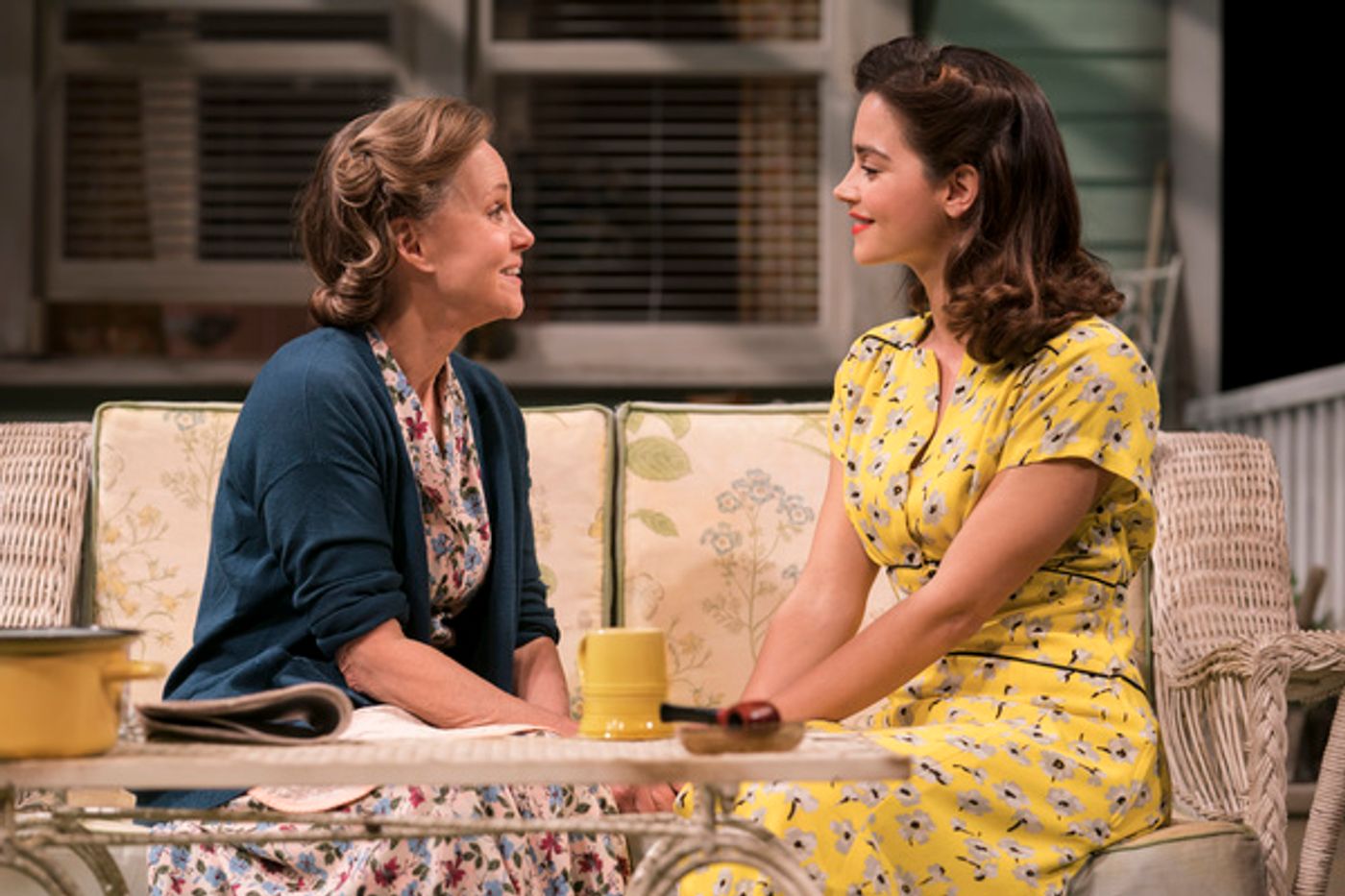 Photo Flash: First Look at Sally Field, Jenna Coleman, and the Cast of ALL MY SONS  Image