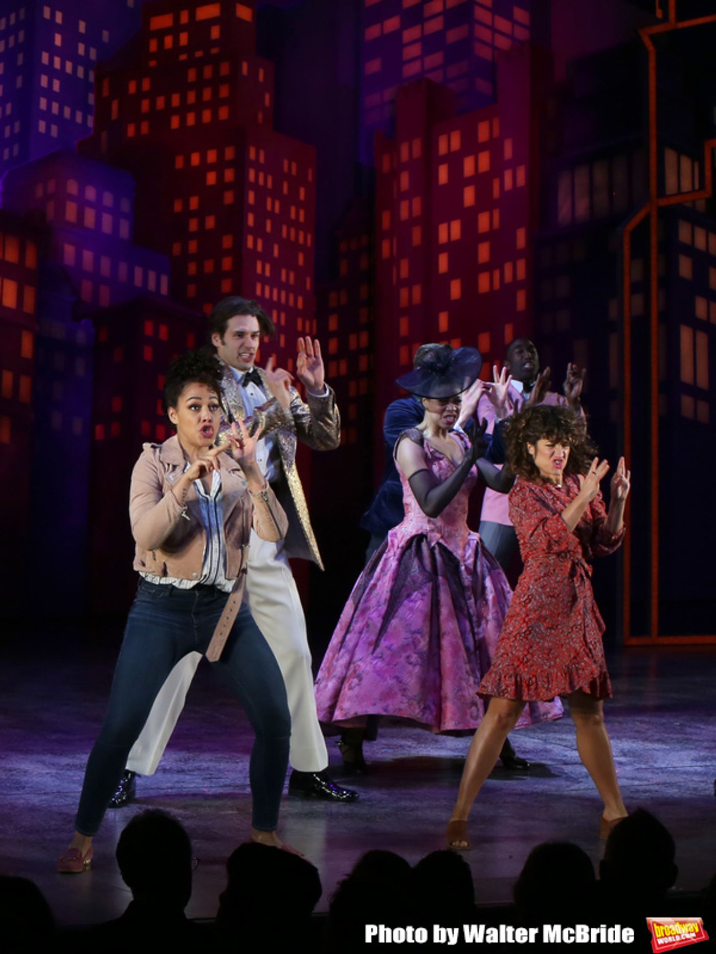 Photo Coverage: Santino Fontana and the Cast of TOOTSIE Take Their Opening Night Bows  Image