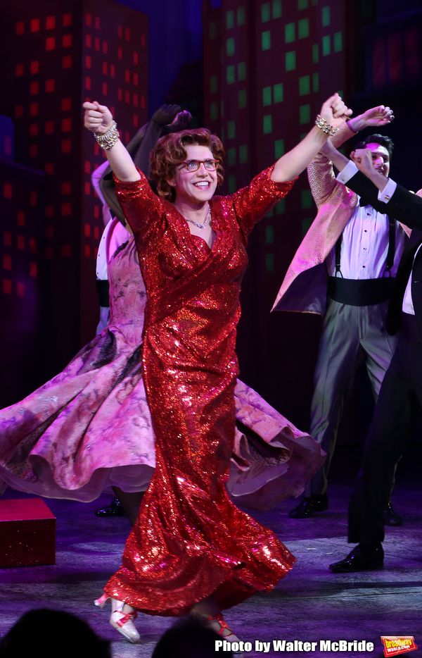 Photos: Santino Fontana and the Cast of TOOTSIE Take Their Opening Night Bows — photo 39 of 65