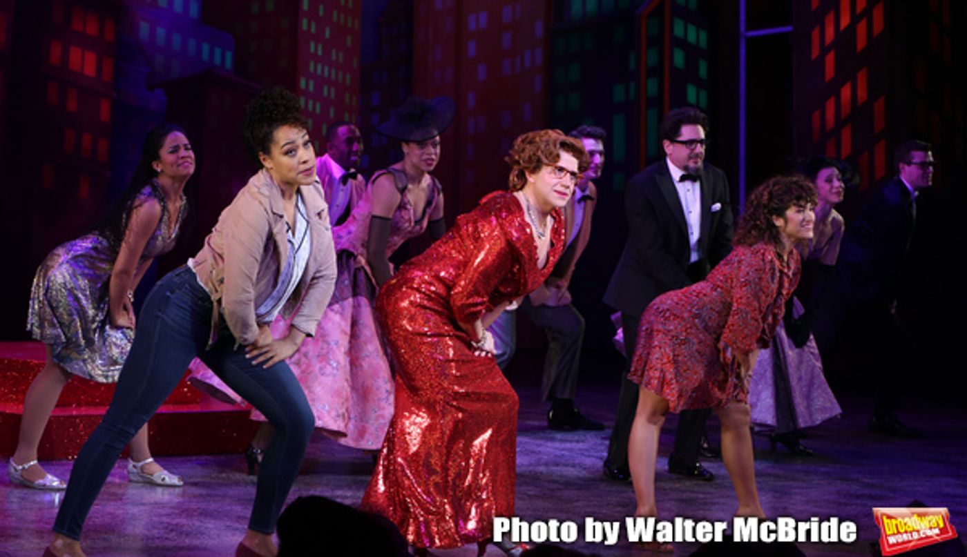 Photo Coverage: Santino Fontana and the Cast of TOOTSIE Take Their Opening Night Bows  Image