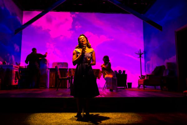 Photos: First Look at TOO HEAVY FOR YOUR POCKET at George Street Playhouse — photo 3 of 9