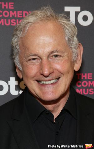 Victor Garber Photo