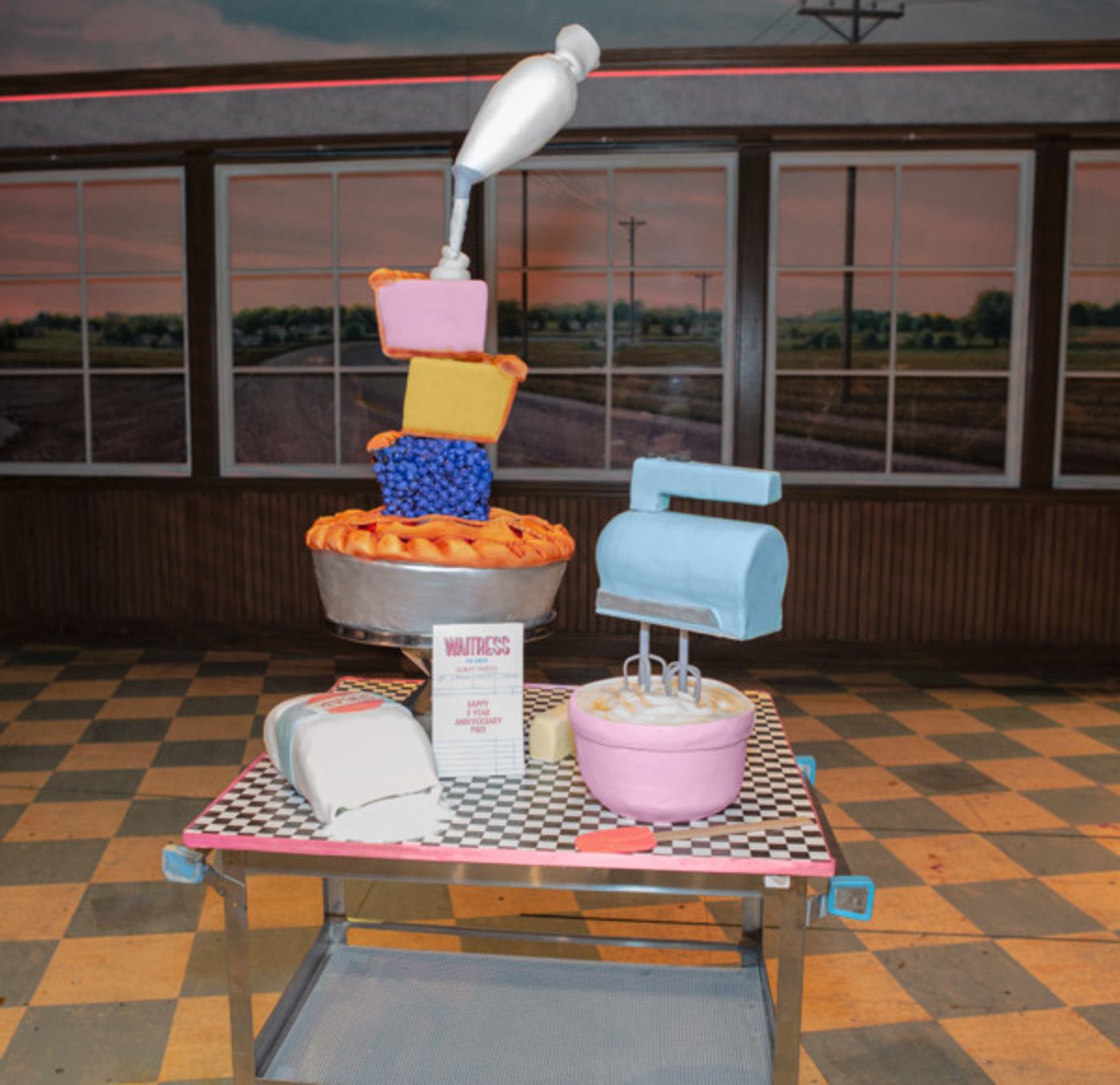 Photo Flash: WAITRESS Celebrates Three Sweet Years on Broadway  Image