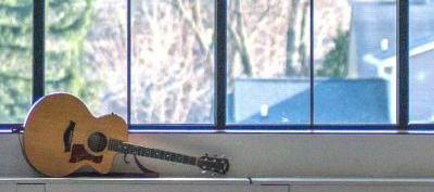 Interview: Talking with Amy & Jen of LIVE MUSIC WITH SINGER-SONGWRITERS AMY PETTY & JEN SYGIT at Riverbank Theatre Interview: Talking with Amy & Jen of LIVE MUSIC WITH SINGER-SONGWRITERS AMY PETTY & JEN SYGIT at Riverbank Theatre Image