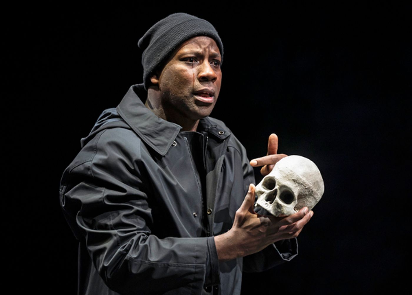Photo Flash: Chicago Shakespeare Presents HAMLET  Image