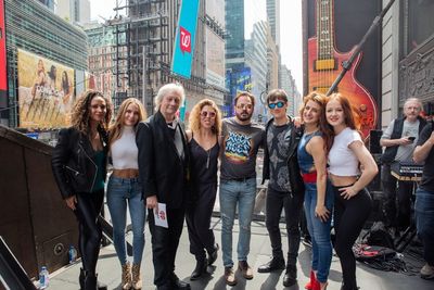 Justin Matthew Sargent, Lauren Zakrin, Mitch Jarvis, Katie Webber, Tessa Alves, and J Photo