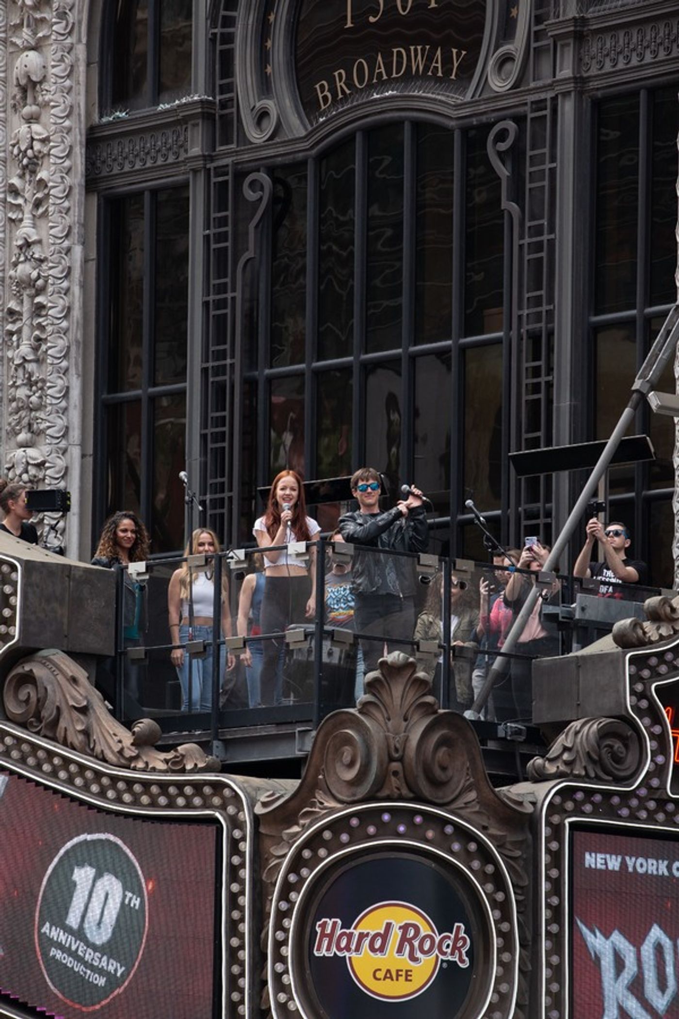 Photo Coverage: ROCK OF AGES Celebrates 10th Anniversary with Pop Up At Hard Rock Cafe!  Image
