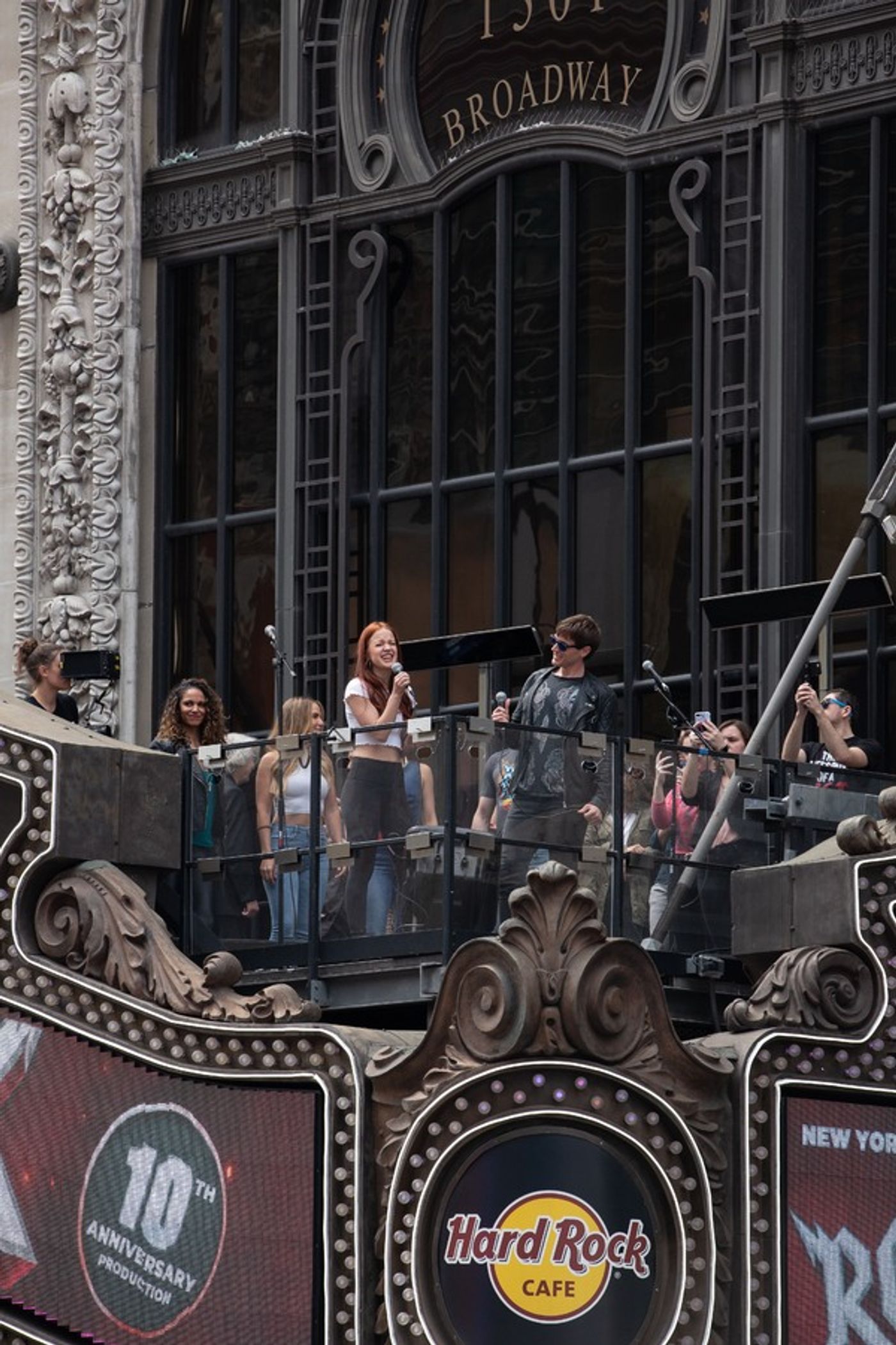 Photo Coverage: ROCK OF AGES Celebrates 10th Anniversary with Pop Up At Hard Rock Cafe!  Image