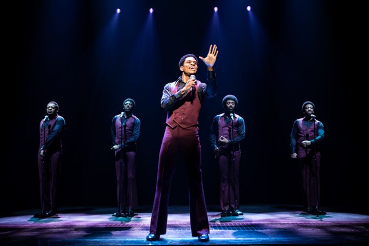 Ain't Too Proud Production Photo