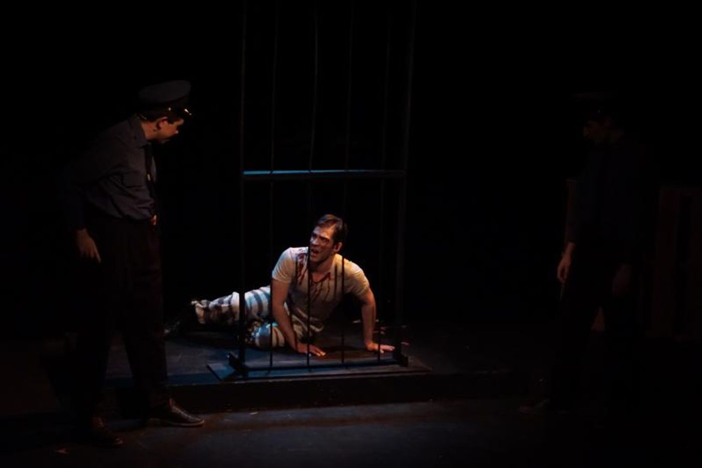 Review: BONNIE & CLYDE at MainLine Theatre  Image