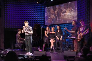 Andy Mientus @ BroadwayWorld Andy Mientus Photo