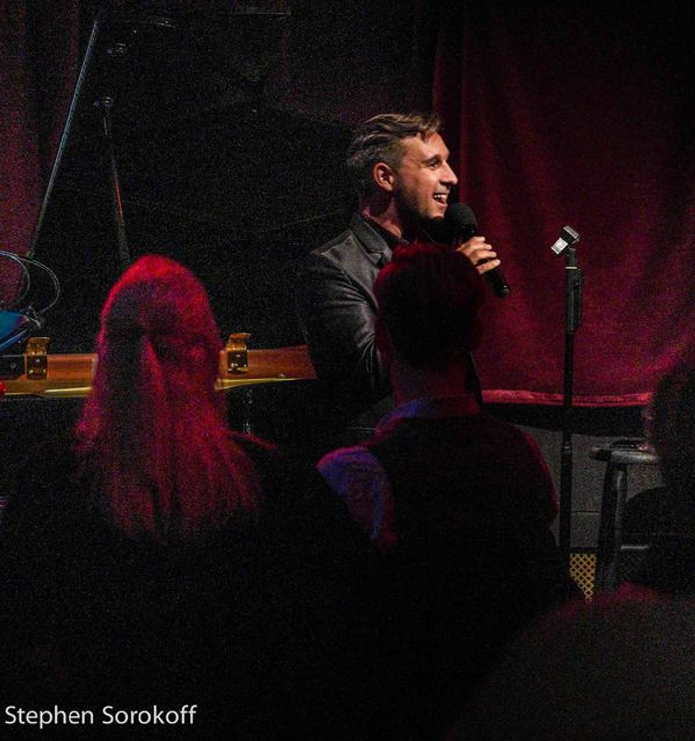 Photo Coverage: Nicolas King Raises The Tide At The Beach Cafe  Image