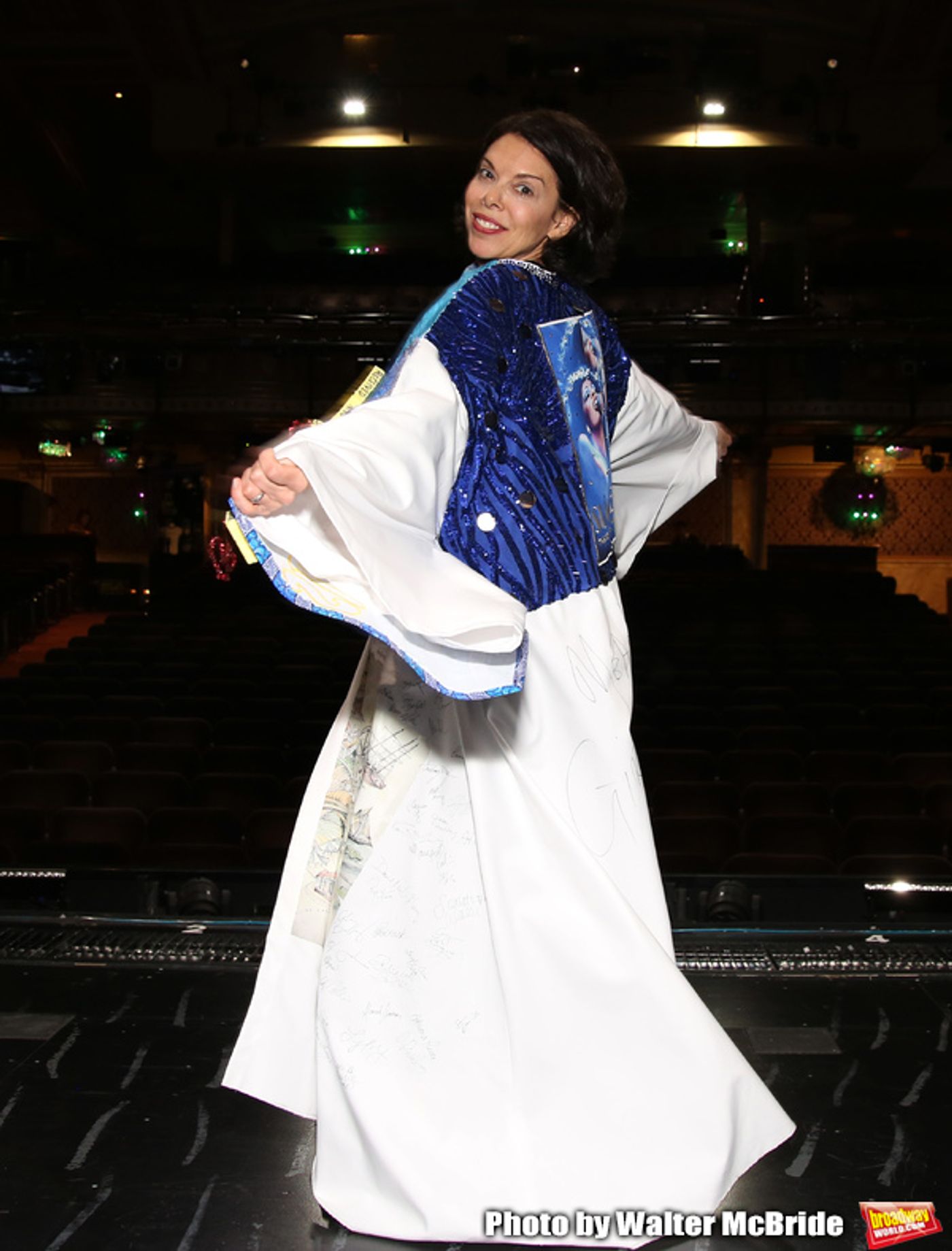 Photo Coverage: Jill Abramovitz Receives the Legacy Robe For BEETLEJUICE!  Image