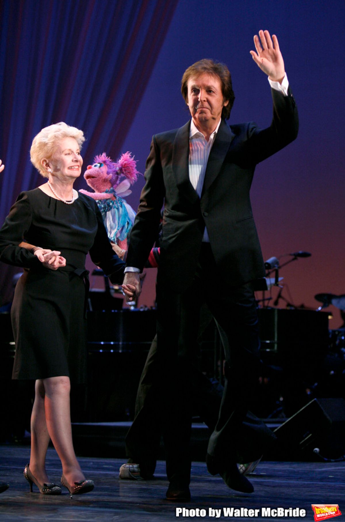 Paul McCartney & Abby Cadabby & Jo Sullivan Loesser at The Curtain Call for Chance & Chemistry: A Centennial Celebration of Frank Loesser- an Actors Fund Benefit at the Minskoff Theatre in New York City.
October 26, 2009 at 