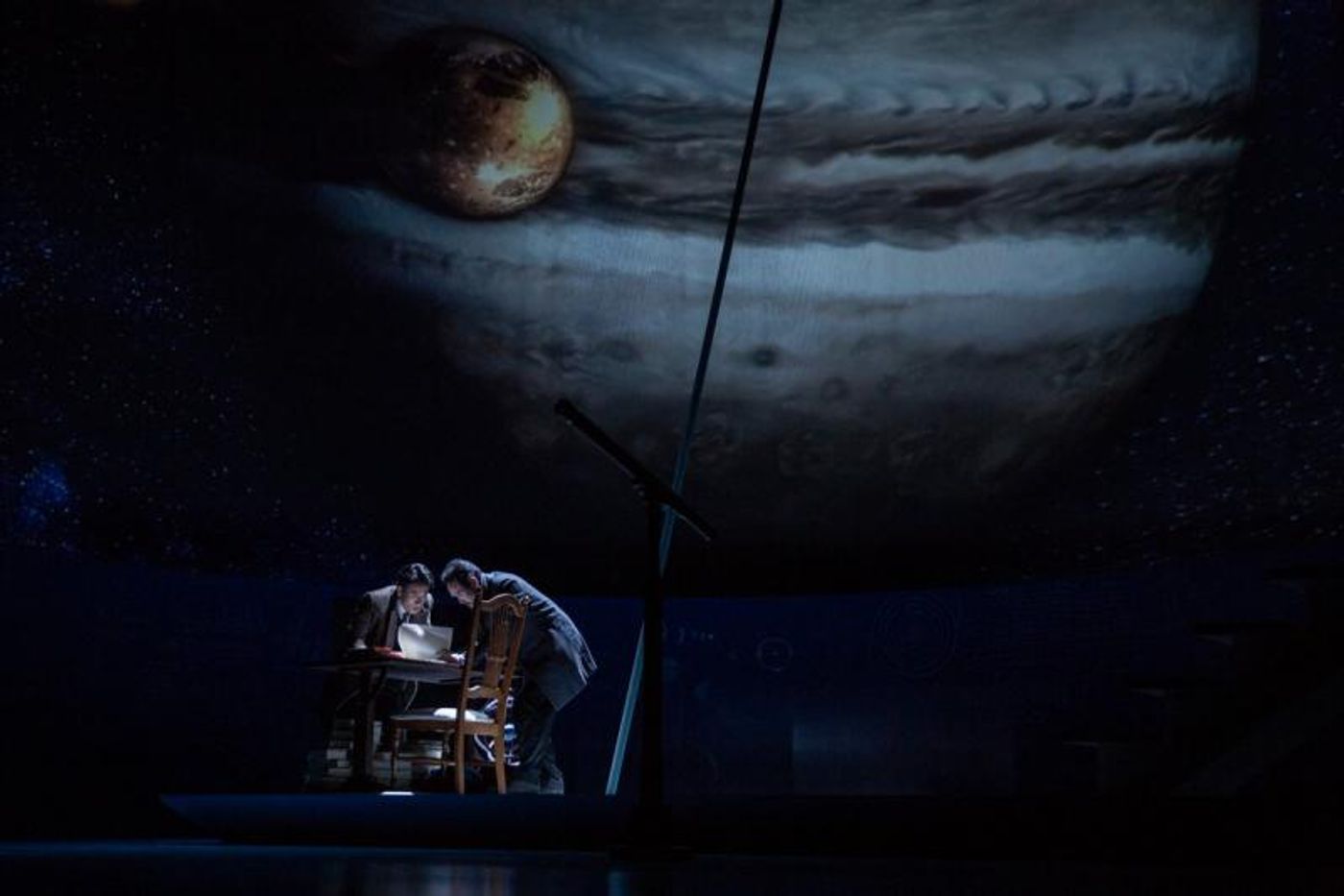 Review: On to the New World, LIFE OF GALILEO at Myeongdong Theatre  Image