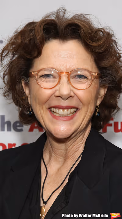 Annette Bening  Photo