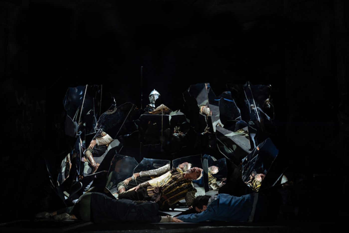 Photo Flash: First Look At Kelsey Grammer In MAN OF LA MANCHA  Image