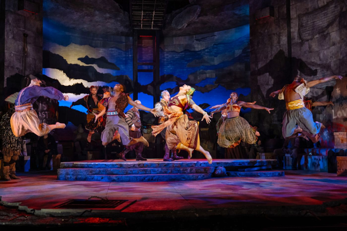 Photo Flash: First Look At Kelsey Grammer In MAN OF LA MANCHA  Image